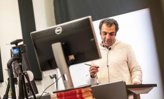 Faculty teaching online