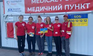 volunteer medical care team